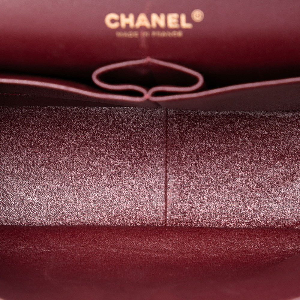 Pre-Loved Chanel Jumbo Classic Lambskin Double Flap - Picture 4 of 7